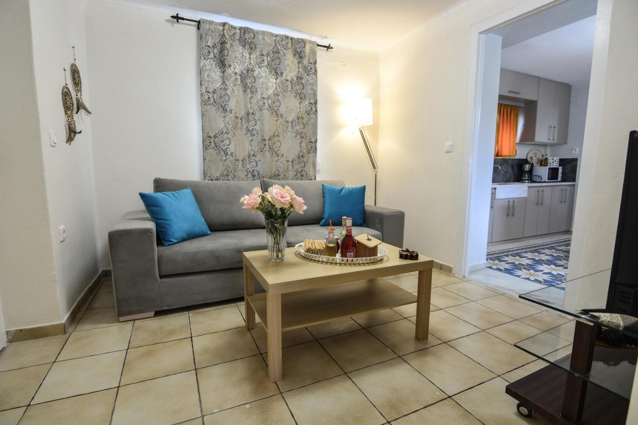 Olea Apartments Ксилокастрон Екстериор снимка