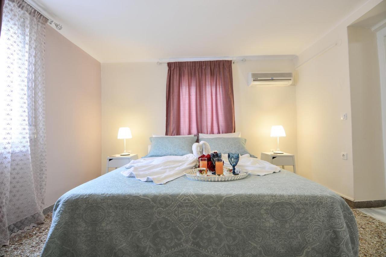 Olea Apartments Ксилокастрон Екстериор снимка