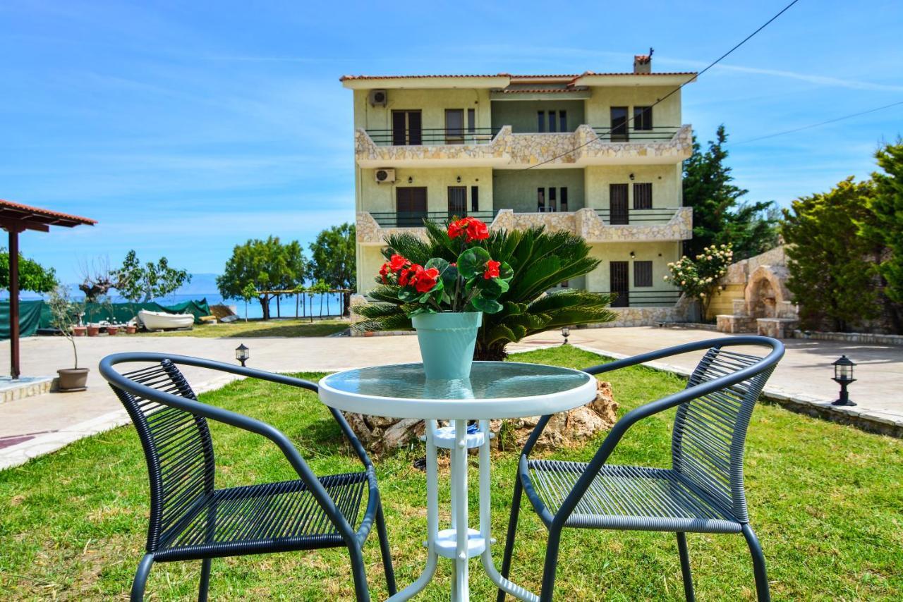Olea Apartments Ксилокастрон Екстериор снимка