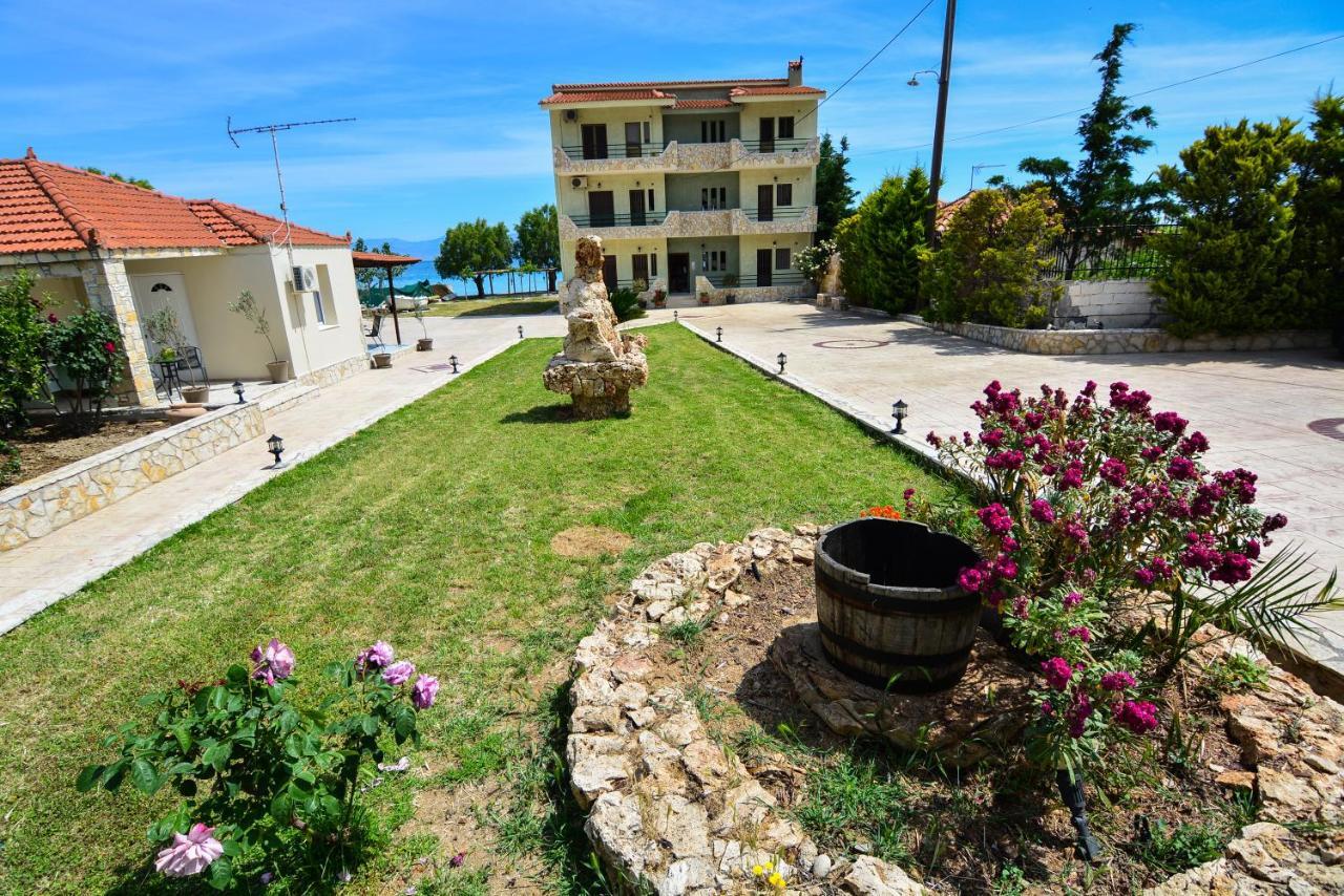 Olea Apartments Ксилокастрон Екстериор снимка